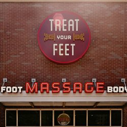 Treat Your Feet Buckhead - Storefront