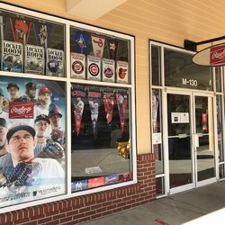 Rawlings Factory Store: Myrtle Beach