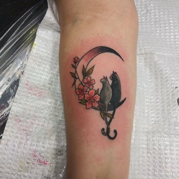 Illustrators Tattoos - Tattoo Near Me - Elyria, Ohio Illustrators Tattoos - Tattoo Near Me - Elyria, Ohio