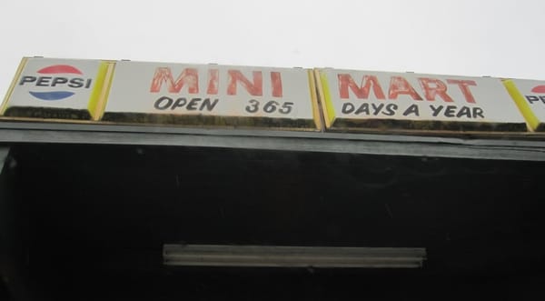 Mini Mart