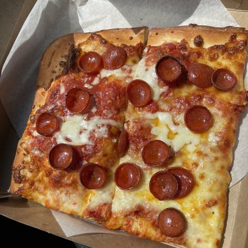 Avenue Pizza & Submarine Take Out - Raw cheese that did not even melt bcuz it was added after they cooked it - Pizza Near Me - Buffalo, New York Avenue Pizza & Submarine Take Out - Raw cheese that did not even melt bcuz it was added after they cooked it - Pizza Near Me - Buffalo, New York