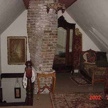 The Carleton House Bed & Breakfast - Bed & Breakfast Near Me - Bonham, Texas The Carleton House Bed & Breakfast - Bed & Breakfast Near Me - Bonham, Texas