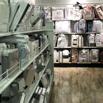 Homegoods - Sheets and Linens - Discount Store Near Me - Gillette, New Jersey