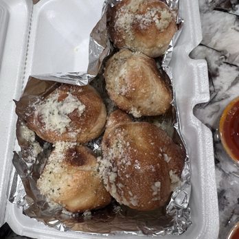 San Giuseppe Pizza - Garlic knots - Pizza Near Me - Naples, Florida