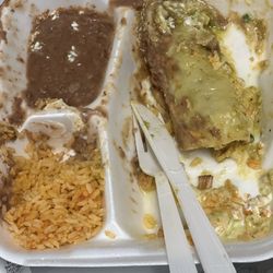 La Fonda Taqueria Y Mariscos - This is the way I received from the actual establishment, not even from delivery service  UNACCEPTABLE
