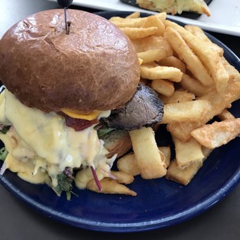 Fire Station Hotel - Chilli beef brisket burger - Bars Near Me - Wallsend, NSW