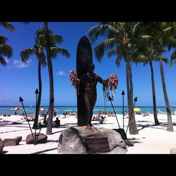 Waikiki Beach - Chillin with the Duke... - Beaches Near Me Waikiki Beach - Chillin with the Duke... - Beaches Near Me
