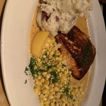 The Cheesecake Factory - Desserts Near Me - Austin, Texas