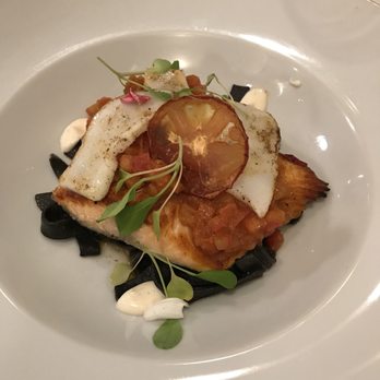 Roux - Signature Cuisine Near Me - Buenos Aires, C