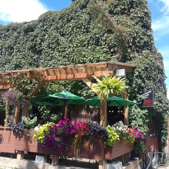 Griffin Gastropub - Back patio - Gastropubs Near Me - Bracebridge, Ontario Griffin Gastropub - Back patio - Gastropubs Near Me - Bracebridge, Ontario