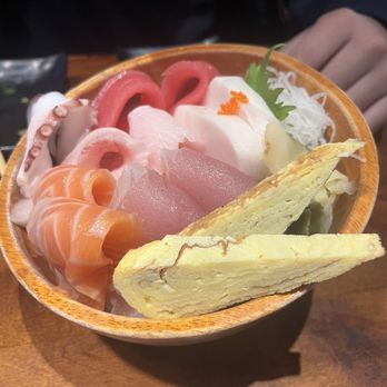 Kaoru Sushi - chirashi don - Japanese Near Me - Richmond, California