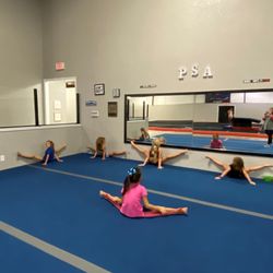 PowerStride Athletix - Stretching the athletes!