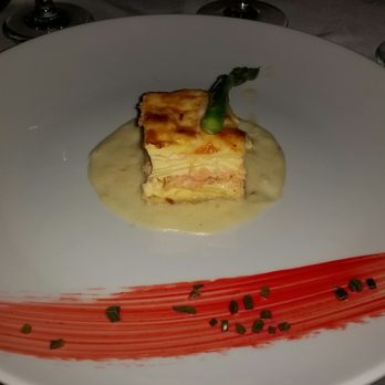 Le Maison de Michelle - Quiche de salmón! - French Near Me - Cancún, ROO Le Maison de Michelle - Quiche de salmón! - French Near Me - Cancún, ROO