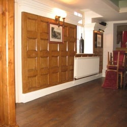 Howcroft Decorators - Oak Graining on MDF panelling