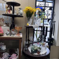 Mary's Bouquet & Gifts - Flowers and Gifts