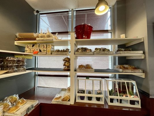 Bon Appetit Bakery & Cafe by null