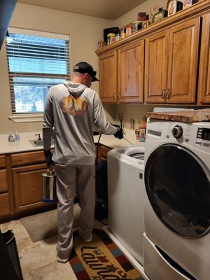 RawHide Pest Solutions