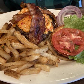 Bay Local Eatery - Pimento Burger - New American Near Me - Virginia Beach, Virginia