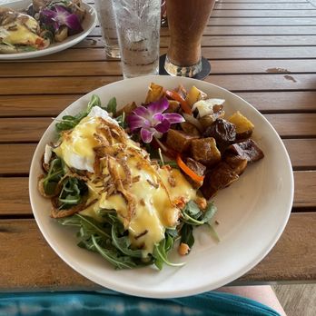 Deep Oceanfront Restaurant and Bar - Beachcomber Resort - Lobster Benedict - Seafood Near Me - Pompano Beach, Florida Deep Oceanfront Restaurant and Bar - Beachcomber Resort - Lobster Benedict - Seafood Near Me - Pompano Beach, Florida