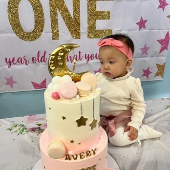 E's Cake Shop - Customized 2 tier cake for this princess turning 1 - Custom Cakes Near Me - Brooklyn, New York