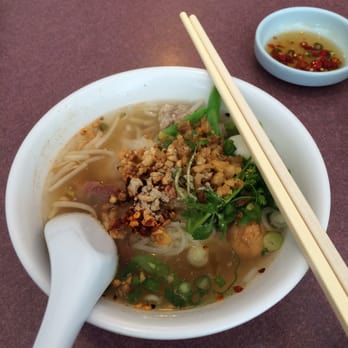 Siam Sunset - Tom Yum (Pork) - Thai Near Me - Los Angeles, California