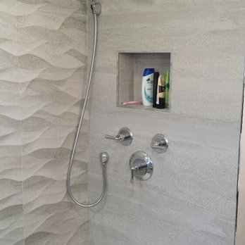 Buhr Construction - a shower in a bathroom - General Contractors Near Me - Jefferson, Maryland
