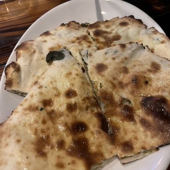 Bay Leaf Bar & Grill - Spinach naan -mmmmmmm - Mediterranean Near Me - Bothell, Washington Bay Leaf Bar & Grill - Spinach naan -mmmmmmm - Mediterranean Near Me - Bothell, Washington