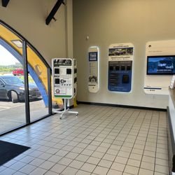 NTB-National Tire & Battery - Lobby area