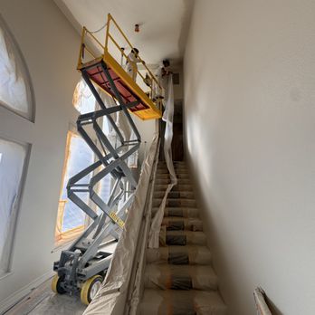 A1 Painting - Painting of high walls and ceiling in hallways - Painters Near Me - La Quinta, California