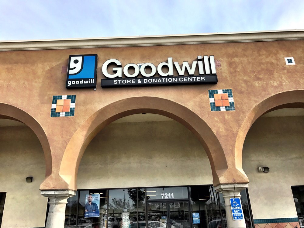 Goodwill Highland Store and Donation Center 17 Reviews Donation