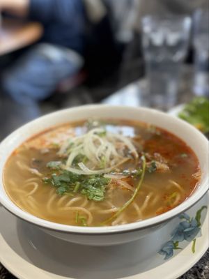 Nhà Hàng Vietnam Restaurant by null