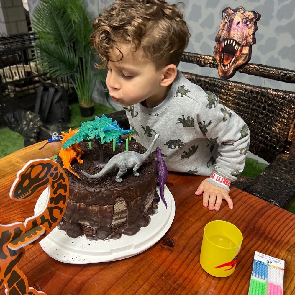 T-Rex Adventureland - Event Planning & Services Near Me - Vancouver, Washington