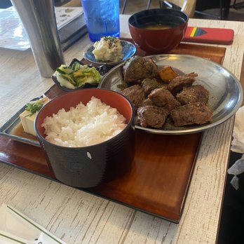 ABURIYA IBUSHI - Seared steak set lunch - scrumptious - Japanese Near Me - Honolulu, Hawaii