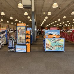 DSW Designer Shoe Warehouse