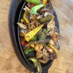 Tres Amigos Fajitas Tres Amigos Fajitas