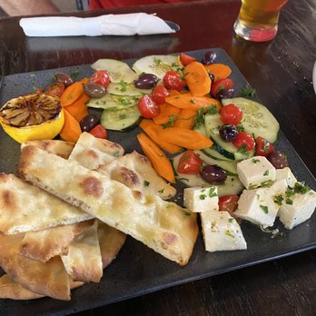 Second Salem Brewing Company - Hummus platter - New American Near Me - Whitewater, Wisconsin Second Salem Brewing Company - Hummus platter - New American Near Me - Whitewater, Wisconsin