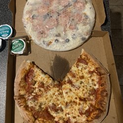 Papa Johns Pizza - My pizza next to a Walmart brand medium pizza