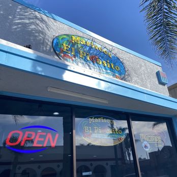 Mariscos El Picosito - The entrance - Mexican Near Me - Pismo Beach, California Mariscos El Picosito - The entrance - Mexican Near Me - Pismo Beach, California