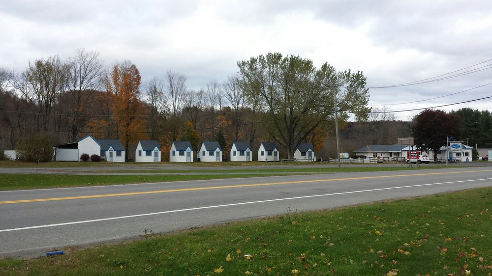 BLUE ANCHOR RESTAURANT & CABINS Hotels 12221 State Rte 28, Poland