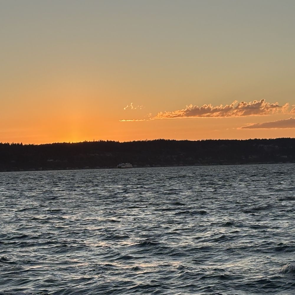 Ivar's Mukilteo Landing - Sunset - Seafood Near Me - Mukilteo, Washington