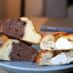 Frogs Organic Bakery