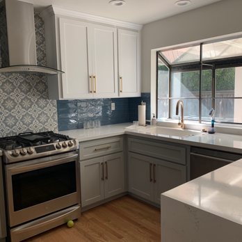 Ed J Roualdes Kitchen Contractor - a kitchen - General Contractors Near Me - Petaluma, California