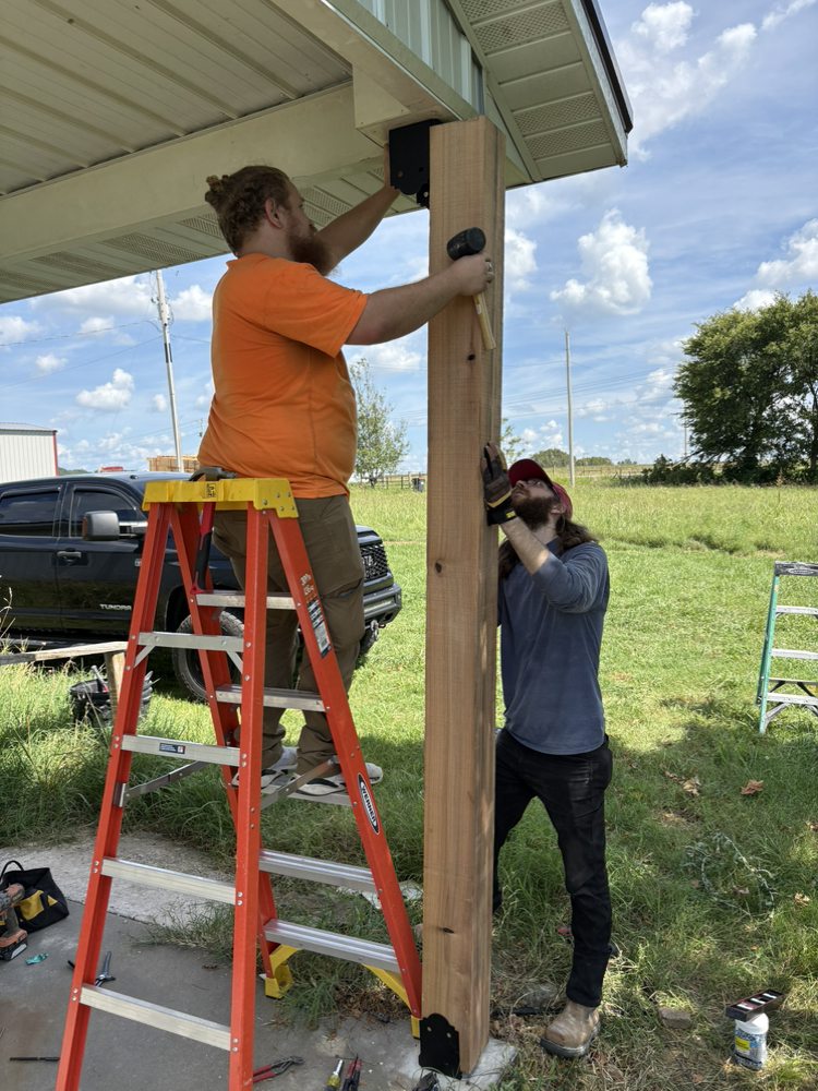 Slide of Crosses Creek Handymen