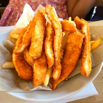 La Toscana - Kid's "chix and fries" (chicken tenders) - Italian Near Me - San Rafael, California La Toscana - Kid's "chix and fries" (chicken tenders) - Italian Near Me - San Rafael, California