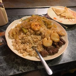 Tokyo Japanese Steak House - Scallop, filet mignon, shrimp with rice
