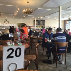 Kreem Cafe - Interior