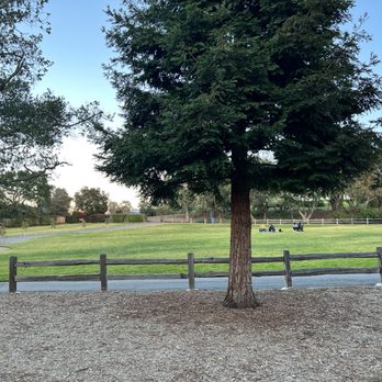 Stanford Hills Park - Parks Near Me - Menlo Park, California