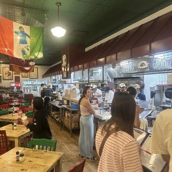 Mandola's Italian - Inside - Italian Near Me - Austin, Texas Mandola's Italian - Inside - Italian Near Me - Austin, Texas