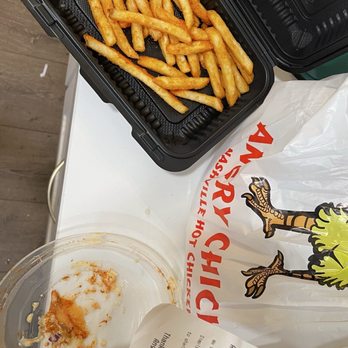 Angry Chickz - $7 for a slider and only fries in the box - Chicken Shop Near Me - Ventura, California