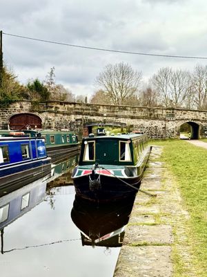 Pontcysyllte Aqueduct by null
